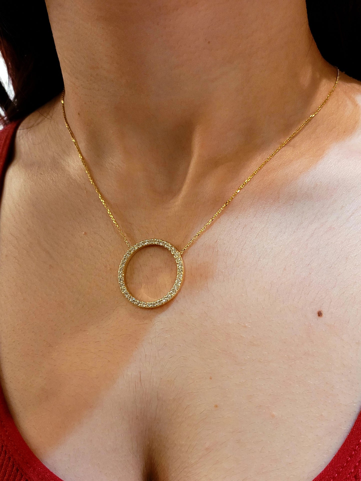 14k Gold Diamond Circle Necklace